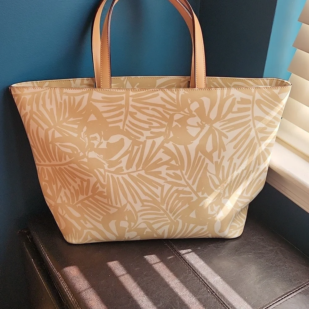 Kate Spade Jules Grant Street Tote Bag - Picture 2 of 11